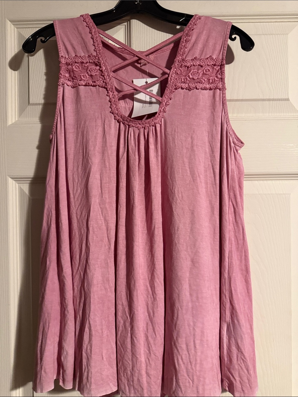 Medium Sleeveless Lace-Trim Crisscross Tank Top - Dusty Rose